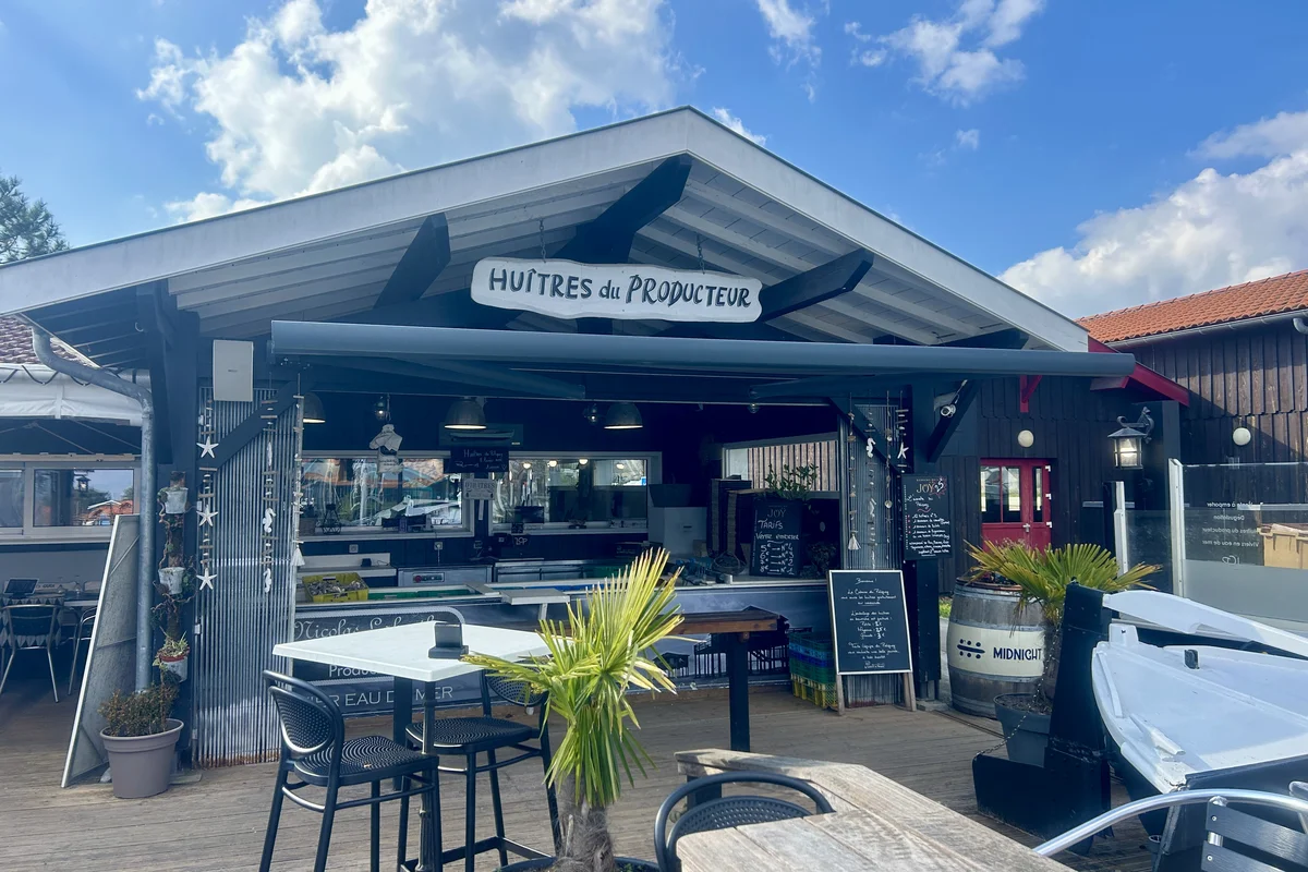 Where to buy fresh oysters and seafood in La Teste?